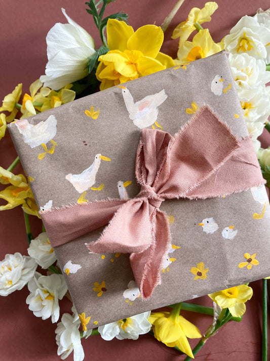 How to Give Thoughtful Gifts Without the Stress: 6 Simple Ideas That Actually Work